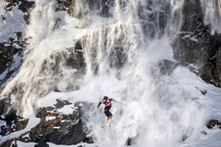 Les meilleurs freerideurs de la planète prendront d'assaut le Bec des Rosses ce vendredi.